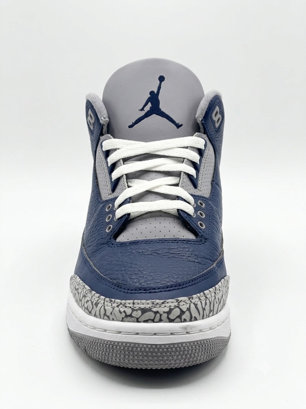 2021 Air Jordan 3 Retro ‘Georgetown/Midnight Navy’  (CT8532-401) US 8.5 LIKE NEW